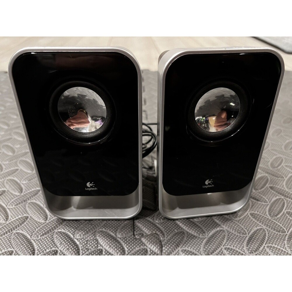 Logitech Z150 2.0 Silver Black Speakers for PC Laptop Desktop Chrome Mac sub